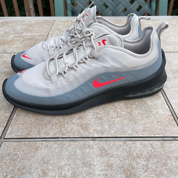 Nike air max axis desert sand bright crimson main image 9